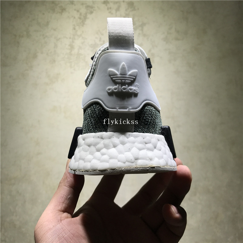 Real Boost Adidas NMD R1 CQ2011